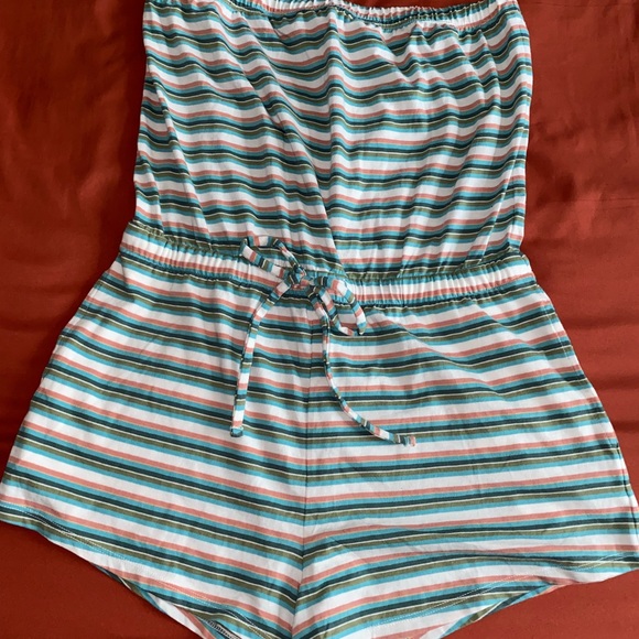 Romper - Picture 2 of 2